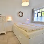 Gaestehaus Schlossgarten 3*