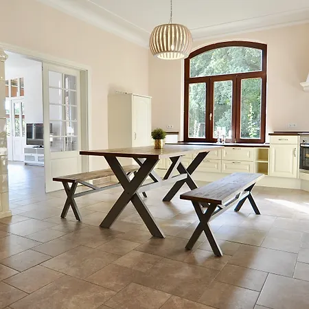 Gaestehaus Schlossgarten 3*