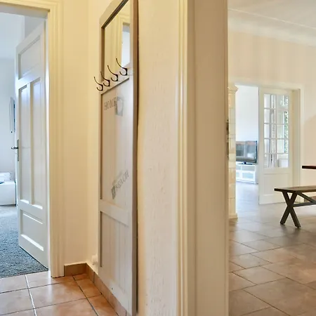 Gastehaus Schlossgarten Hotel