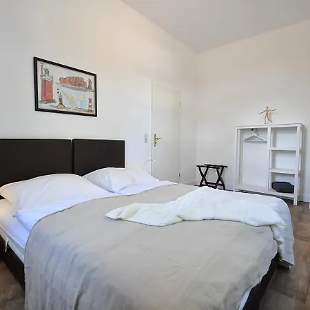 Gaestehaus Schlossgarten Hotel 3*