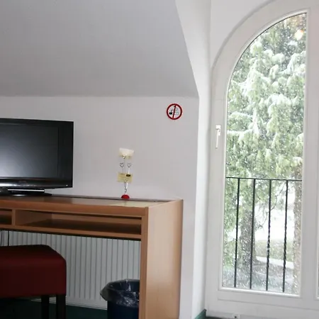 Hotel Gaestehaus Schlossgarten