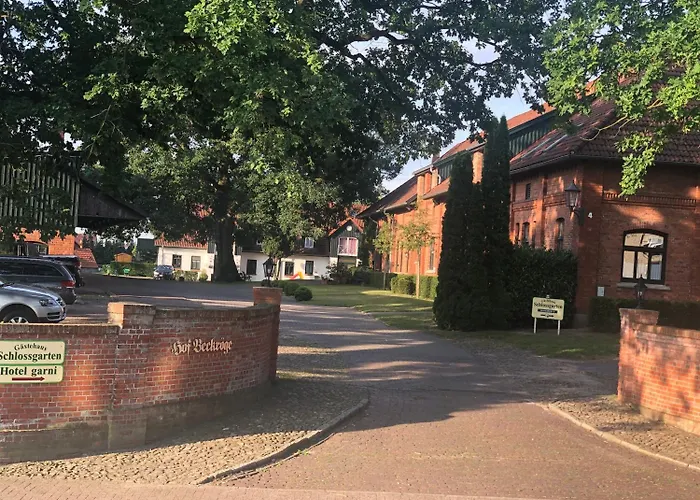 Gaestehaus Schlossgarten Hotel Etelsen