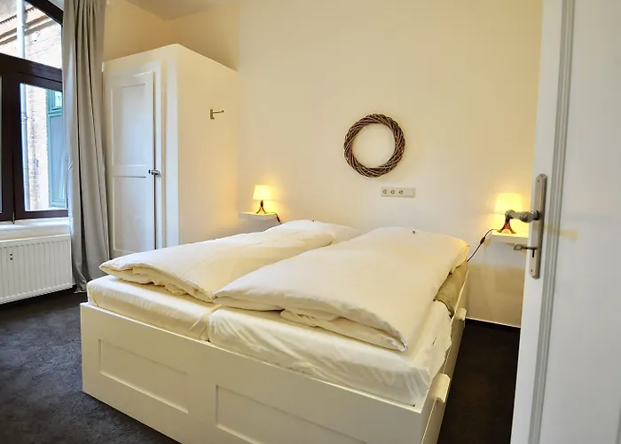 Gaestehaus Schlossgarten Hotel Etelsen
