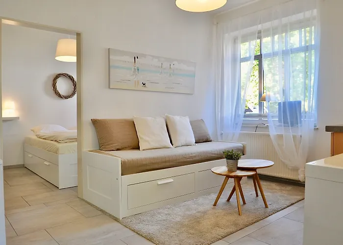 Hotel Gaestehaus Schlossgarten 3*